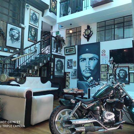 Hotel El Che No Apto Para Corruptos Azogues Zewnętrze zdjęcie