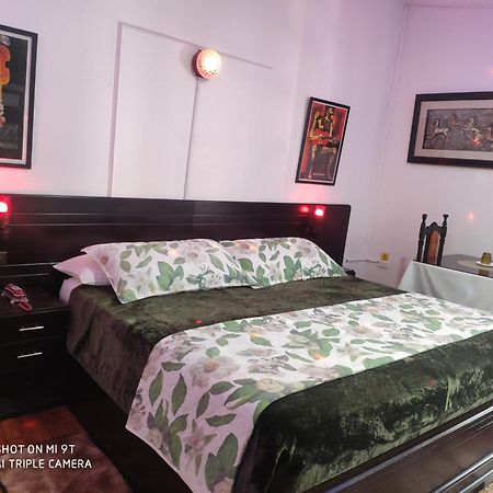 Hotel El Che No Apto Para Corruptos Azogues Zewnętrze zdjęcie