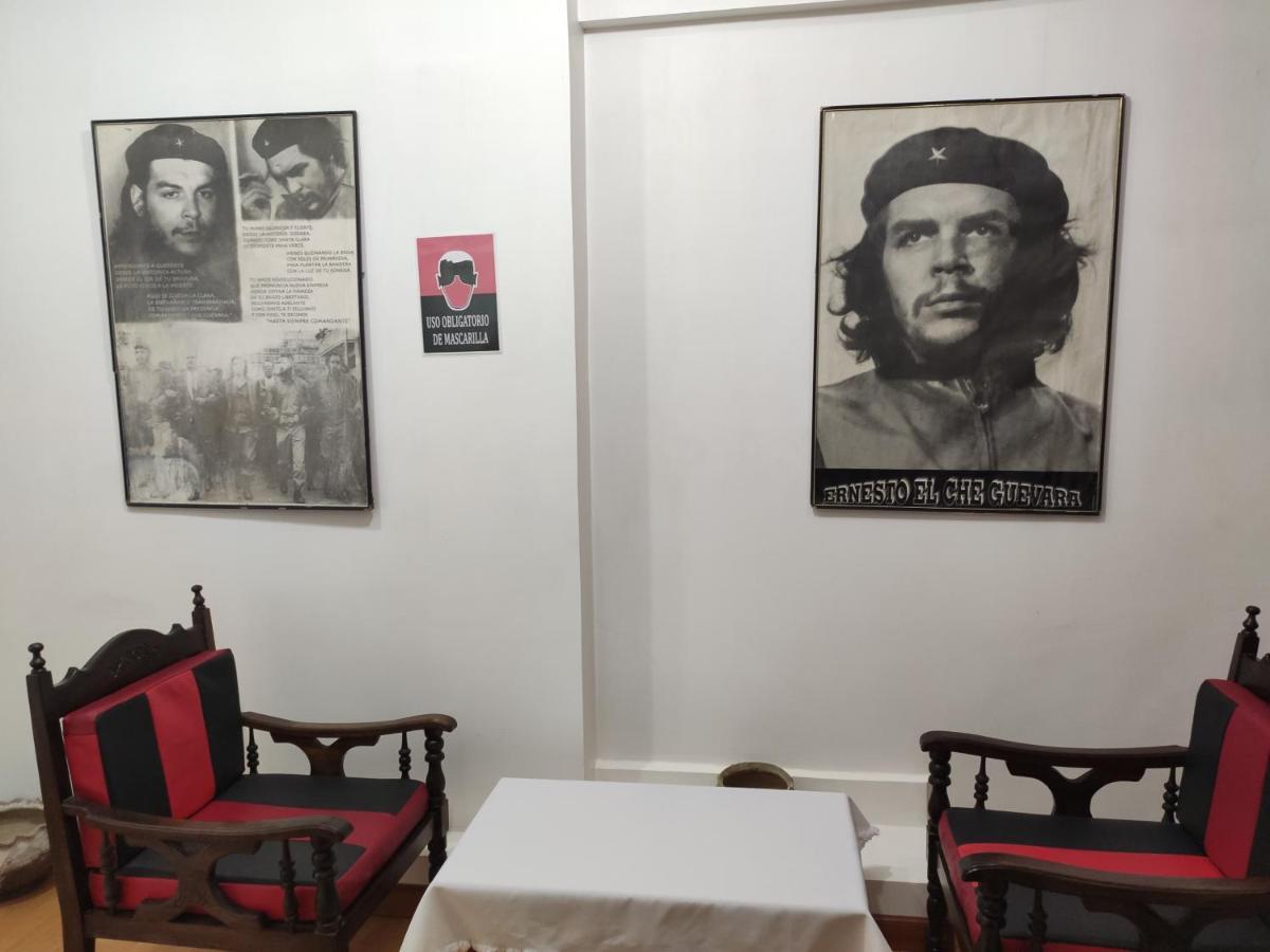 Hotel El Che No Apto Para Corruptos Azogues Zewnętrze zdjęcie